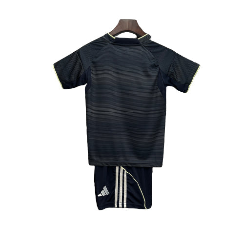 Kit Infantil Real Madrid 25/26 II Away